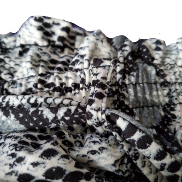SNAKESKIN PRINT ☆ PAPER BAG WAIST ☆ MAXI SKIRT 3x - Picture 4 of 8